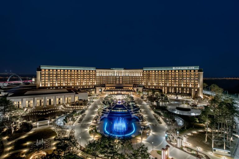 Около 310 тысяч человек посетило казино Paradise City в Южной Корее за 100 дней