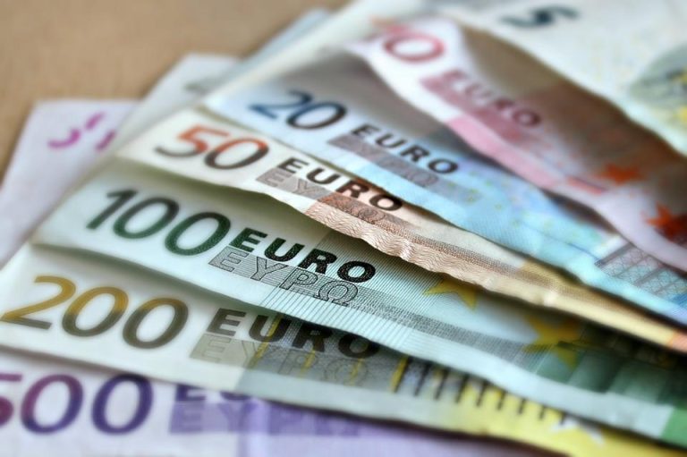 Оборот рынка онлайн-ставок на спорт во Франции установил рекорд