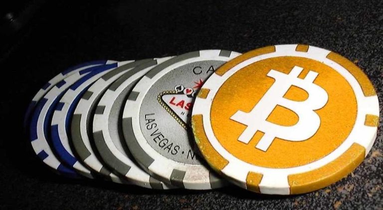 Биткойн-казино: эффективность, доходность, риски