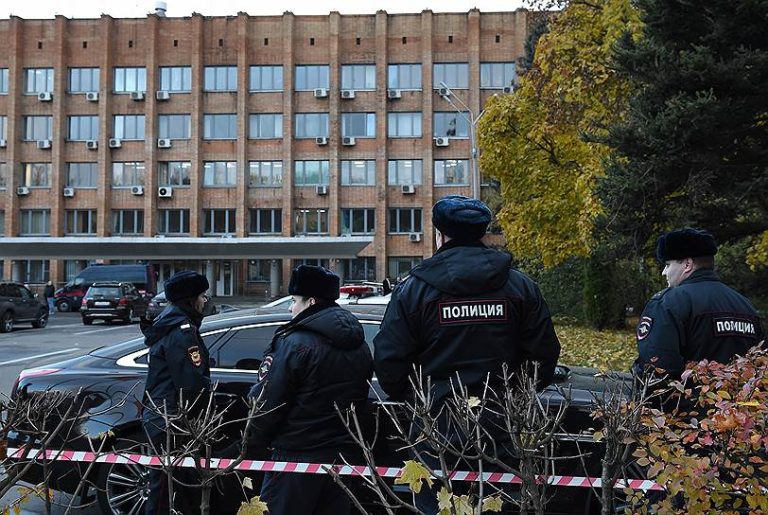 Совещание завершилось двойным убийством