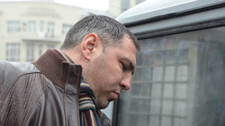Бизнесмена отпустили домой