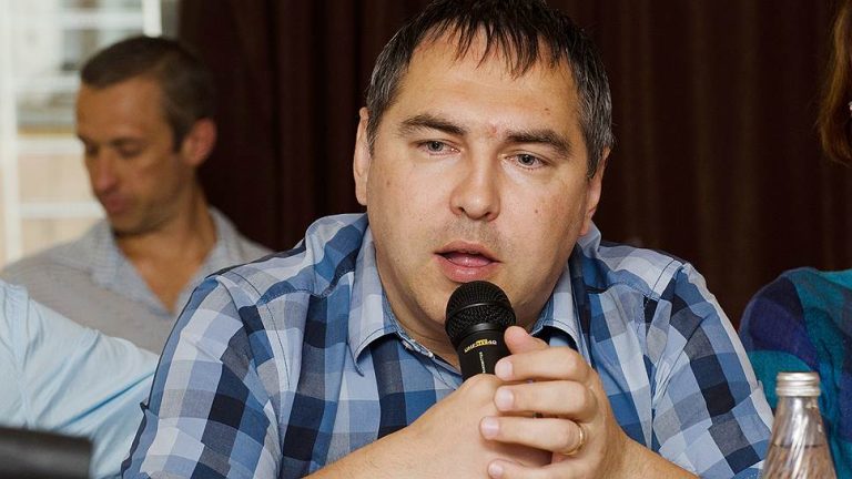 Олегу Мешалкину зачли сотрудничество