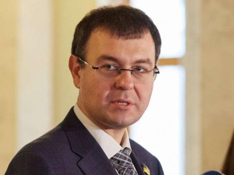 Ликвидация КРАИЛ, запрет рекламы и спонсорства: Гетманцев очертил перспективы скандального «игорного» законопроекта