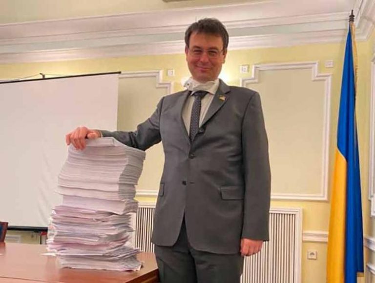Власть занимается разделом игорного рынка, — журналист