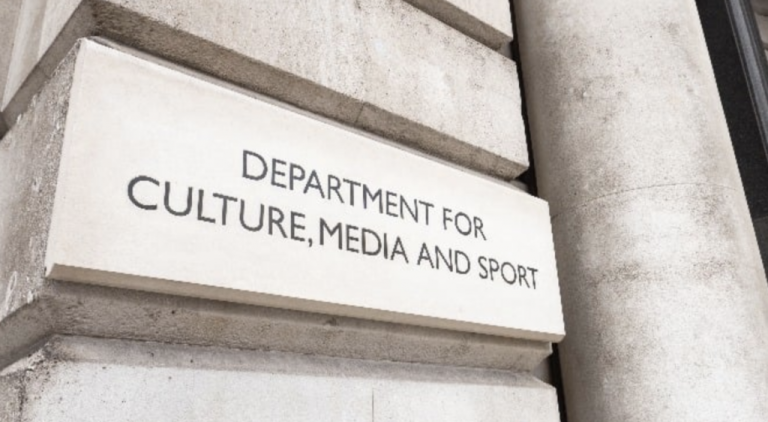 Правительство Великобритании предоставило ответ на отчет DCMS об азартных играх