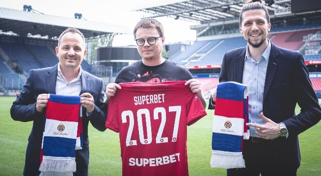 Superbet объявляет о партнерстве с клубом «Висла»