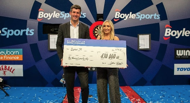 BoyleSports жертвует £ 10 тыс. Bipolar UK после Мирового Гран-при