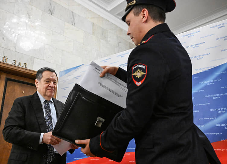 Бюджет отправлен на Охотный Ряд