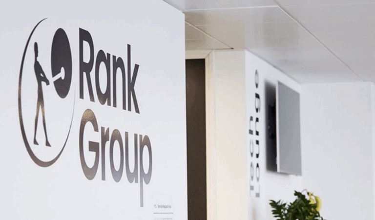 Генеральный директор Rank Group О’Рейли уходит в отставку